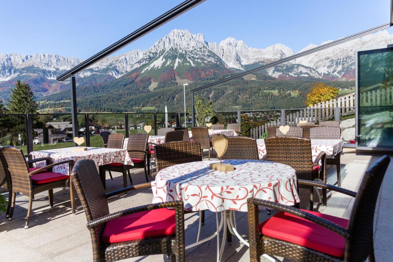 Cafe-Restaurant Bettina Hotel Ellmau Bagian luar foto