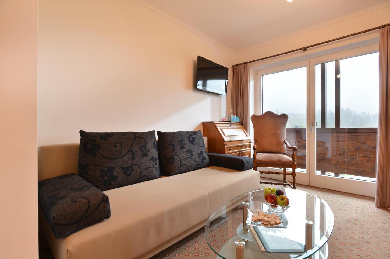Cafe-Restaurant Bettina Hotel Ellmau Bagian luar foto