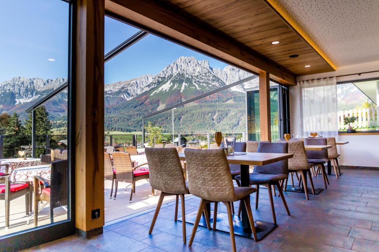 Cafe-Restaurant Bettina Hotel Ellmau Bagian luar foto
